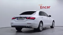 2022 Mercedes-Benz E-Class E250 Exclusive, белый — фото 2