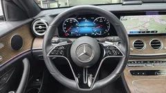 2022 Mercedes-Benz E-Class E250 Exclusive, белый — фото 13