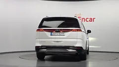 2023 Kia Carnival Diesel 9-Seater Signature, белый — фото 4