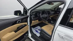 2023 Kia Carnival Diesel 9-Seater Signature, белый — фото 10