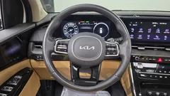2023 Kia Carnival Diesel 9-Seater Signature, белый — фото 18