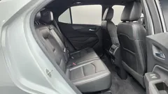2022 Chevrolet Equinox 4WD RS, белый — фото 11