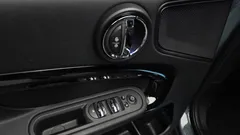 2024 Mini Countryman Classic, 은하색 — фото 18