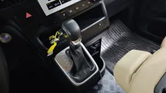 2023 Hyundai Staria Tourer 11-Seater, белый — фото 9