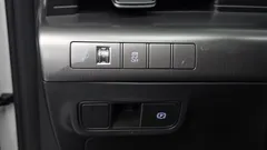 2023 Hyundai Kona Gasoline 1.6 Turbo 2WD, белый — фото 19