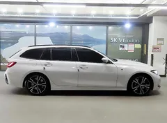 2024 BMW 3-Series 320i Touring M Sports, белый — фото 3