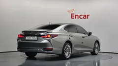 2023 Lexus ES Luxury Plus, 연금색 — фото 2