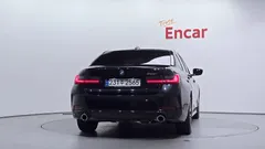 2023 BMW 3-Series 320i, чёрный — фото 4