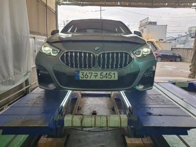 2022 BMW 2-Series 220i M Sports