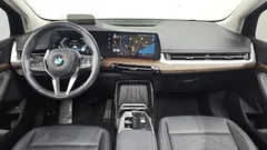 2022 BMW 2-Series 218d Luxury, белый — фото 7