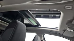 2022 BMW 2-Series 218d Luxury, белый — фото 18