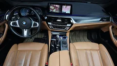 2022 BMW 5-Series 520i M Sport, чёрный — фото 7