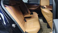 2022 BMW 5-Series 520i M Sport, чёрный — фото 12