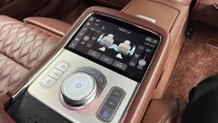 2022 Genesis G90 Gasoline 3.5 Turbo e-S/C AWD LWB, чёрный — фото 19