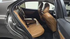 2023 Toyota Camry 2.5 LE Hybrid, коричневый — фото 11