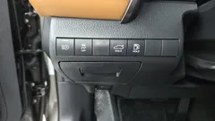 2023 Toyota Camry 2.5 LE Hybrid, коричневый — фото 18