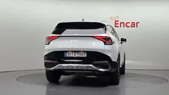 2022 Kia Sportage Gasoline 1.6 Turbo 2WD, белый — фото 4