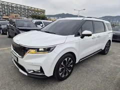 2023 Kia Carnival Diesel 9-Seater Signature, белый — фото 2