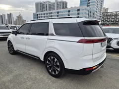 2023 Kia Carnival Diesel 9-Seater Signature, белый — фото 6