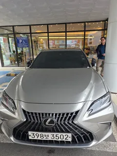 2023 Lexus ES Executive, серый — фото 8