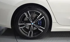 2024 BMW 3-Series 320i Touring M Sports, белый — фото 5