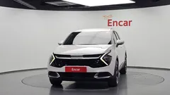 2023 Kia Sportage Gasoline 1.6 Turbo 2WD, белый — фото 3