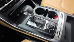 2023 Kia Carnival Gasoline 9-Seater Prestige, белый — фото 9
