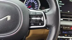 2023 Kia Carnival Gasoline 9-Seater Prestige, белый — фото 15