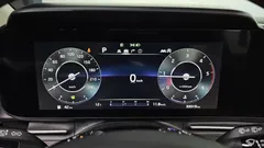 2023 Kia Carnival Diesel 9-Seater Signature, белый — фото 8