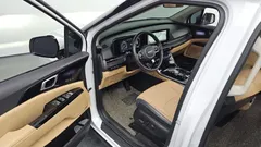 2023 Kia Carnival Diesel 9-Seater Signature, белый — фото 11
