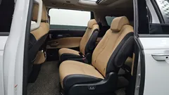 2023 Kia Carnival Diesel 9-Seater Signature, белый — фото 12