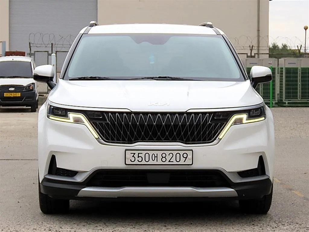 2023 Kia Carnival Gasoline 9-Seater Prestige