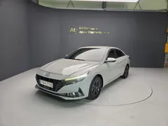 2023 Hyundai Avante 1.6, серо-серебристый — фото 13