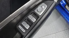 2023 Genesis G70 Gasoline 2.0T 4WD, синий — фото 12