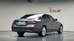 2022 Mercedes-Benz E-Class E250 Exclusive, серый — фото 2