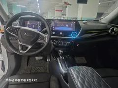 2024 Chevrolet Trax 1.2 ACTIV, белый — фото 6