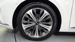 2023 Kia K8 Signature, белый — фото 5