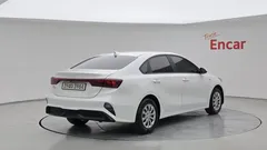 2023 Kia K3 1.6, белый — фото 2