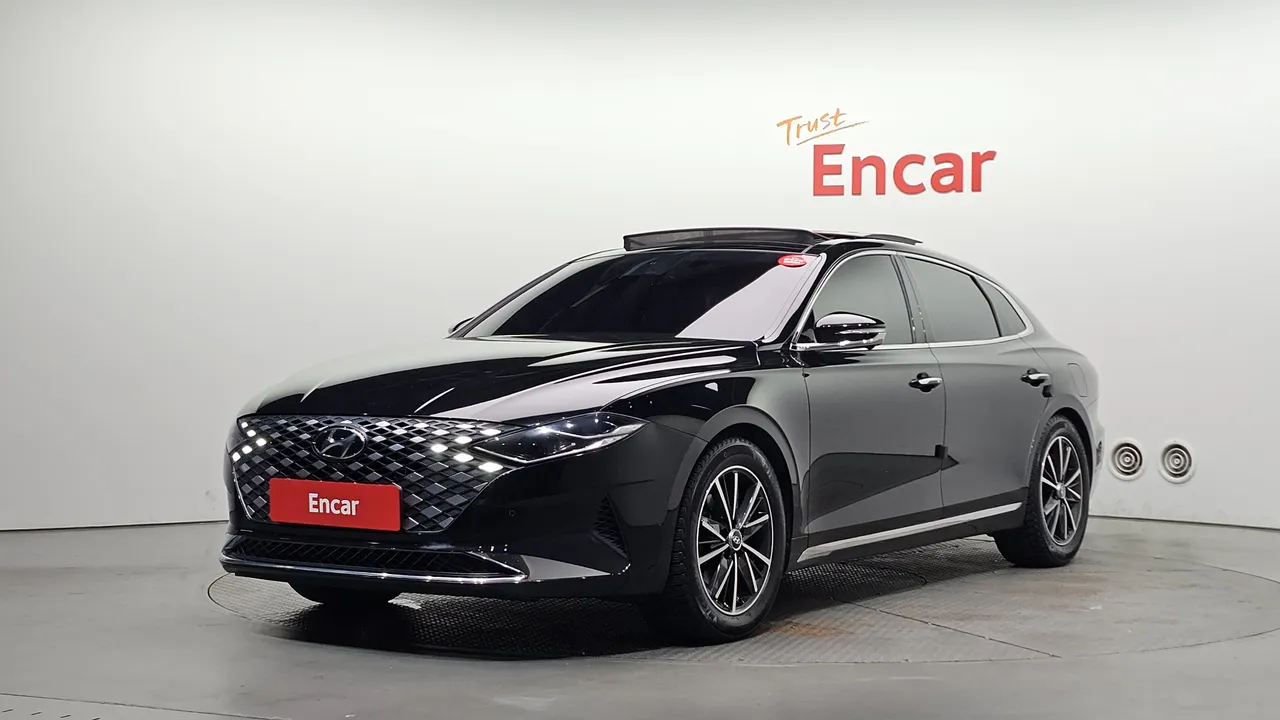 2022 Hyundai Grandeur 3.0 LPi Rent Car