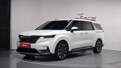 2023 Kia Carnival Diesel 9-Seater Signature, белый — фото 1
