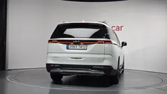 2023 Kia Carnival Diesel 9-Seater Signature, белый — фото 4