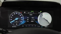 2023 Kia Carnival Diesel 9-Seater Signature, белый — фото 8