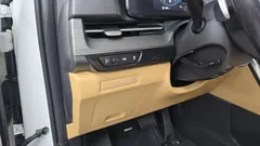 2023 Kia Carnival Diesel 9-Seater Signature, белый — фото 20