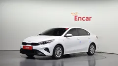 2022 Kia K3 1.6, белый — фото 1