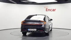 2022 Hyundai Sonata 2.0, серый — фото 4