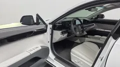 2023 Hyundai Grandeur 2,5 Gasoline 2WD, белый — фото 10