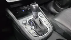 2023 Hyundai Kona Gasoline 1.6 Turbo 2WD, белый — фото 9