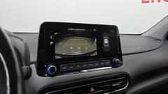 2023 Hyundai Kona Gasoline 1.6 Turbo 2WD, белый — фото 17