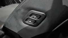2023 Kia Sportage Signature 2WD, белый — фото 18