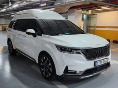 2022 Kia Carnival Gasoline 9-Seater Signature, белый — фото 2